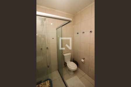 Casa à venda com 201m², 3 quartos e 6 vagas Casa à venda com 201m², 3 quartos e 6 vagasBanheiro da Suíte