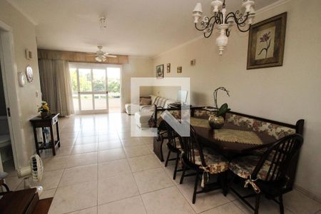 Sala de casa à venda com 3 quartos, 201m² em Espírito Santo, Porto Alegre