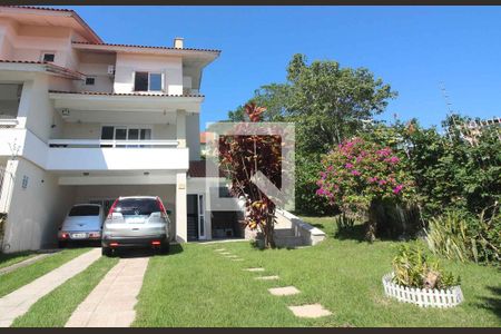 Casa à venda com 201m², 3 quartos e 6 vagasJardim