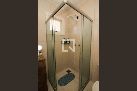 Casa à venda com 201m², 3 quartos e 6 vagas Casa à venda com 201m², 3 quartos e 6 vagasBanheiro da Suíte