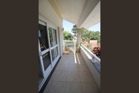 Casa à venda com 201m², 3 quartos e 6 vagasSacada da Sala