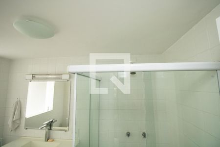 Banheiro 1, Box e chuveiro  de apartamento à venda com 3 quartos, 134m² em Itaim Bibi, São Paulo