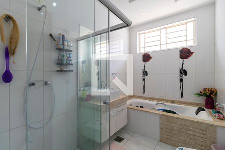 Banheiro da suíte 1 de casa à venda com 5 quartos, 394m² em Jardim Chapadão, Campinas