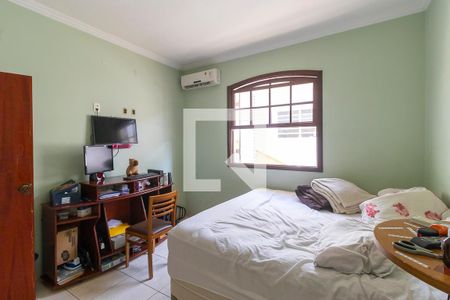 Casa à venda com 394m², 5 quartos e sem vaga Casa à venda com 394m², 5 quartos e sem vagaQuarto 5