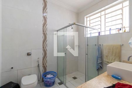 Casa à venda com 394m², 5 quartos e sem vaga Casa à venda com 394m², 5 quartos e sem vagaBanheiro social 2