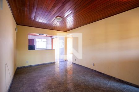 Sala 3 de casa para alugar com 8 quartos, 363m² em Alcantara, São Gonçalo