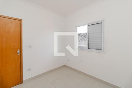 Quarto 1 de apartamento para alugar com 2 quartos, 40m² em Vila Nhocuné, São Paulo