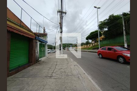 Casa à venda com 200m², 3 quartos e 5 vagas Casa à venda com 200m², 3 quartos e 5 vagasVista da Rua