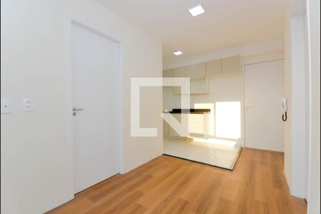 Sala de apartamento à venda com 2 quartos, 36m² em Vila das Bandeiras, Guarulhos