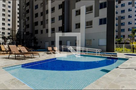 Apartamento à venda com 36m², 2 quartos e sem vagaÁrea comum - Piscina 2