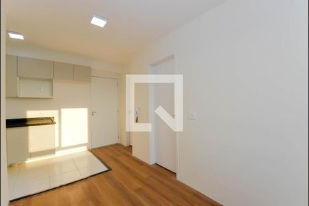 Sala de apartamento à venda com 2 quartos, 36m² em Vila das Bandeiras, Guarulhos