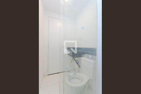 Apartamento à venda com 36m², 2 quartos e sem vaga Apartamento à venda com 36m², 2 quartos e sem vagaBanheiro