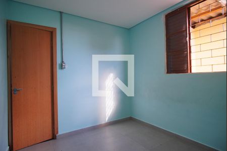 Quarto  de apartamento para alugar com 1 quarto, 55m² em Rubem Berta, Porto Alegre