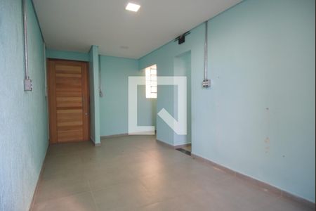 Sala de apartamento para alugar com 1 quarto, 55m² em Rubem Berta, Porto Alegre