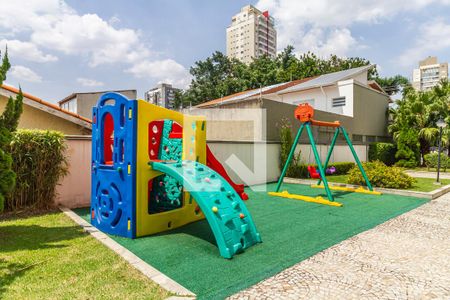 Apartamento à venda com 85m², 3 quartos e 2 vagasÁrea comum - Playground