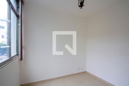 Quarto 1 de apartamento para alugar com 3 quartos, 82m² em Icaraí, Niterói