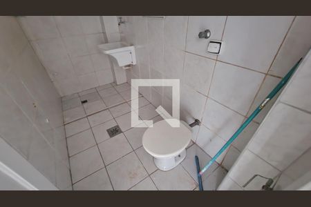 Banheiro de apartamento para alugar com 1 quarto, 38m² em Boqueirão, Santos