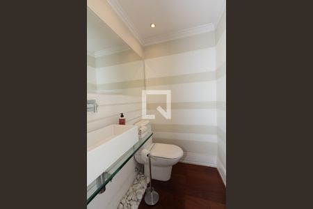 Apartamento à venda com 173m², 3 quartos e 3 vagas Apartamento à venda com 173m², 3 quartos e 3 vagasLavabo
