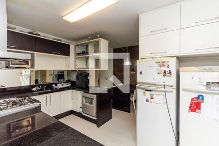 Cozinha de apartamento para alugar com 3 quartos, 173m² em Indianópolis, São Paulo