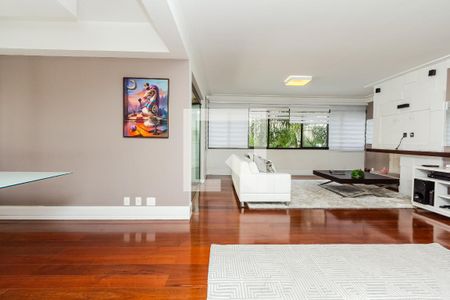 Sala de apartamento para alugar com 3 quartos, 173m² em Indianópolis, São Paulo