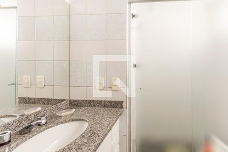 Apartamento à venda com 173m², 3 quartos e 3 vagas Apartamento à venda com 173m², 3 quartos e 3 vagasBanheiro da Suíte 1