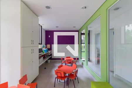 Apartamento à venda com 173m², 3 quartos e 3 vagas Apartamento à venda com 173m², 3 quartos e 3 vagasBrinquedoteca