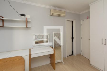 Apartamento à venda com 173m², 3 quartos e 3 vagas Apartamento à venda com 173m², 3 quartos e 3 vagasSuíte 2