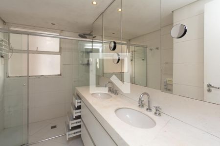 Apartamento à venda com 173m², 3 quartos e 3 vagas Apartamento à venda com 173m², 3 quartos e 3 vagasBanheiro da Suíte 3
