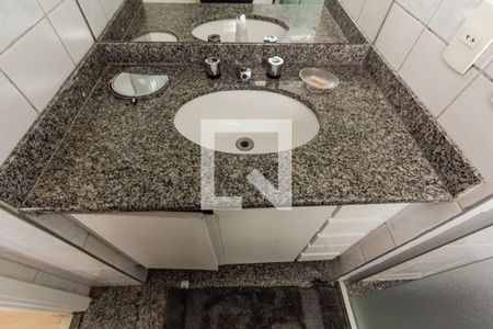 Apartamento à venda com 173m², 3 quartos e 3 vagas Apartamento à venda com 173m², 3 quartos e 3 vagasBanheiro da Suíte 1