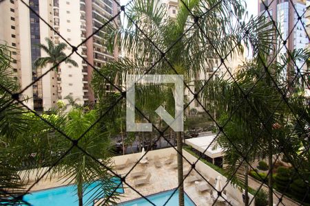 Vista de apartamento para alugar com 3 quartos, 173m² em Indianópolis, São Paulo