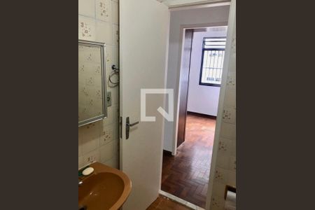 Banheiro de apartamento à venda com 2 quartos, 73m² em Centro, Belo Horizonte