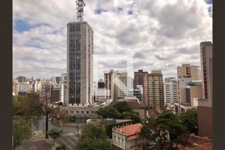 Sala vista de apartamento à venda com 2 quartos, 73m² em Centro, Belo Horizonte