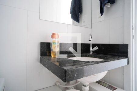 Apartamento à venda com 44m², 2 quartos e sem vaga Apartamento à venda com 44m², 2 quartos e sem vagaBanheiro