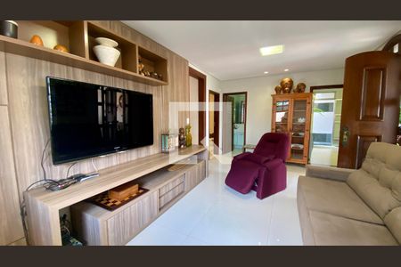 Casa à venda com 434m², 5 quartos e 4 vagasSala 3