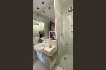 Casa à venda com 434m², 5 quartos e 4 vagasBanheiro Social 2