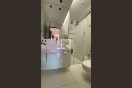 Casa à venda com 434m², 5 quartos e 4 vagasBanheiro Social 2