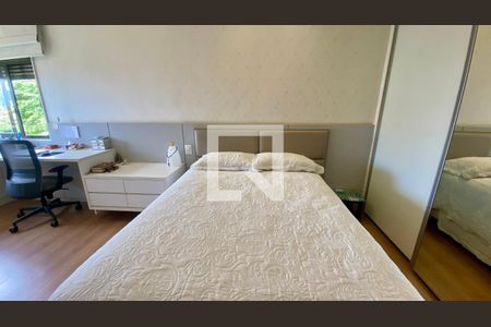 Casa à venda com 434m², 5 quartos e 4 vagasQuarto Suíte 2