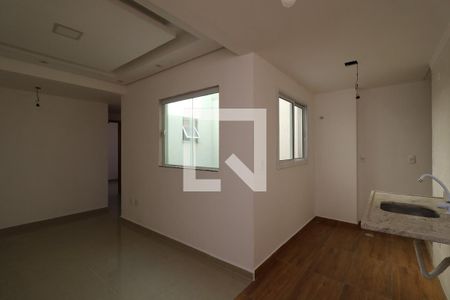 Sala de apartamento para alugar com 2 quartos, 90m² em Parque Novo Oratório, Santo André
