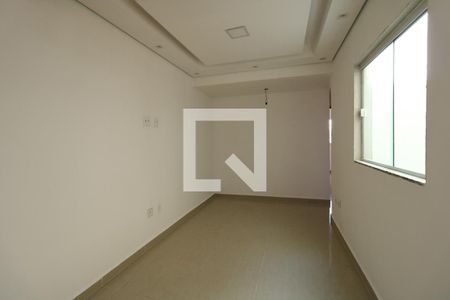 Sala de apartamento para alugar com 2 quartos, 90m² em Parque Novo Oratório, Santo André