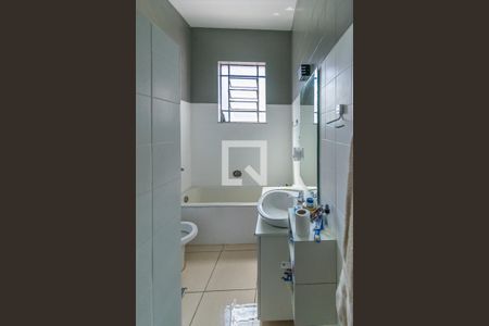 Apartamento para alugar com 100m², 2 quartos e 2 vagasBanheiro