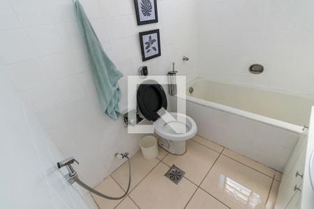 Apartamento para alugar com 100m², 2 quartos e 2 vagasBanheiro