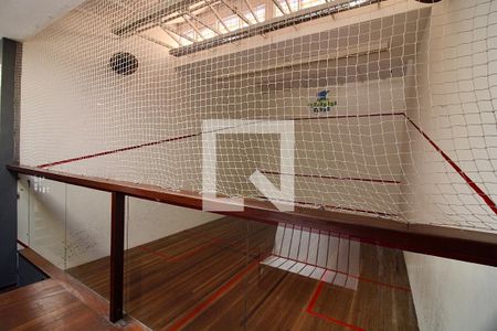 Apartamento para alugar com 74m², 1 quarto e 1 vaga Apartamento para alugar com 74m², 1 quarto e 1 vagaÁrea comum - Quadra de Squash