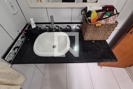 Apartamento à venda com 80m², 2 quartos e sem vagaBanheiro