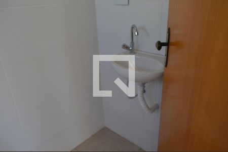 Banheiro da Suite  de apartamento à venda com 3 quartos, 83m² em Europa, Contagem