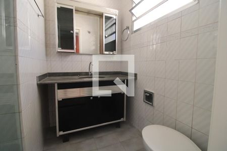 Banheiro da suíte de casa para alugar com 3 quartos, 155m² em Vila do Castelo, São Paulo