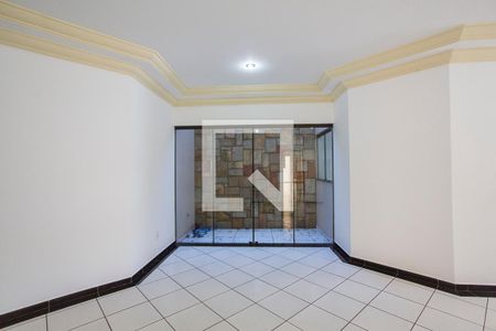 Sala 2 de casa para alugar com 4 quartos, 270m² em Jardim Karaíba, Uberlândia