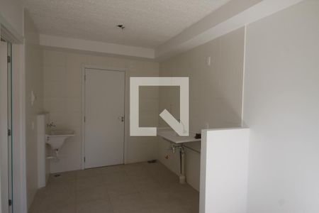 Sala de apartamento para alugar com 1 quarto, 26m² em Jardim Itacolomi, São Paulo