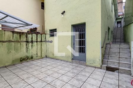Casa à venda com 100m², 4 quartos e 1 vagaQuintal