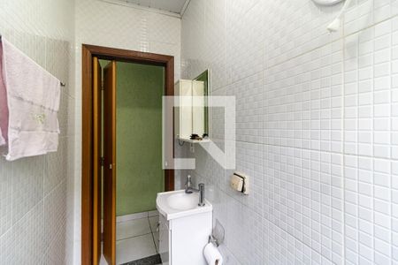 Casa à venda com 100m², 4 quartos e 1 vagaBanheiro da Casa 1