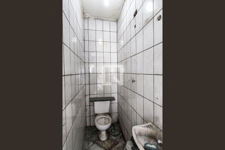 Casa à venda com 100m², 4 quartos e 1 vagaBanheiro da Garagem 